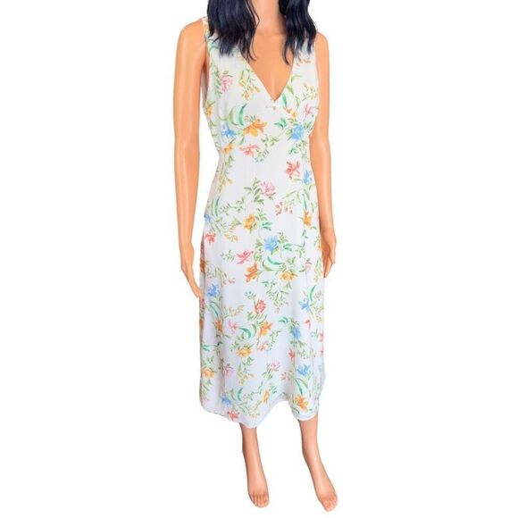 NWT WAYF Saks White Dahlia Vintage Floral Midi Dress Summer Cocktail Medium - Picture 4 of 7